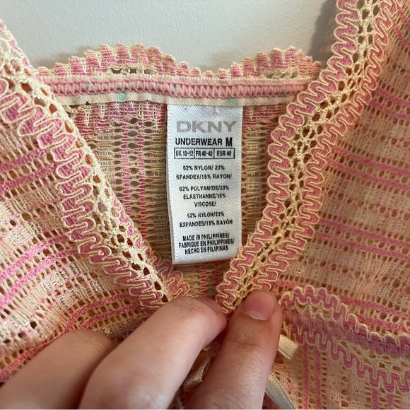 DKNY Sheer Lace Crop Top - Picture 8 of 8